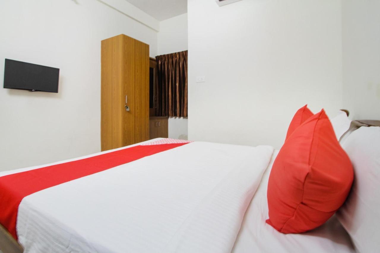 Oyo 62220 Hotel Stay Inn Kalyān Екстериор снимка